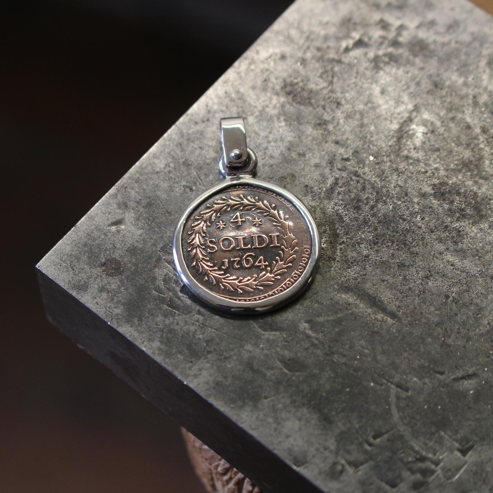 Pendentif 'Corsica' Plaqué Or - Bijou Corse Symbolique - Neuf Avec étiquettes