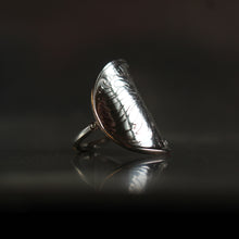 Charger l'image dans la galerie, Bague Lion réalisée avec une pièce d' Ethiopie