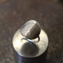 Charger l'image dans la galerie, Bague Piece Éthiopienne - Un Trésor Historique à Votre Doigt