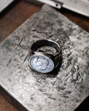 Charger l'image dans la galerie, La Chevalière Napoléon III en Argent