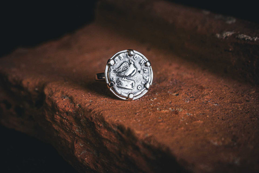 Bague romaine en argent - Antonin le Pieux