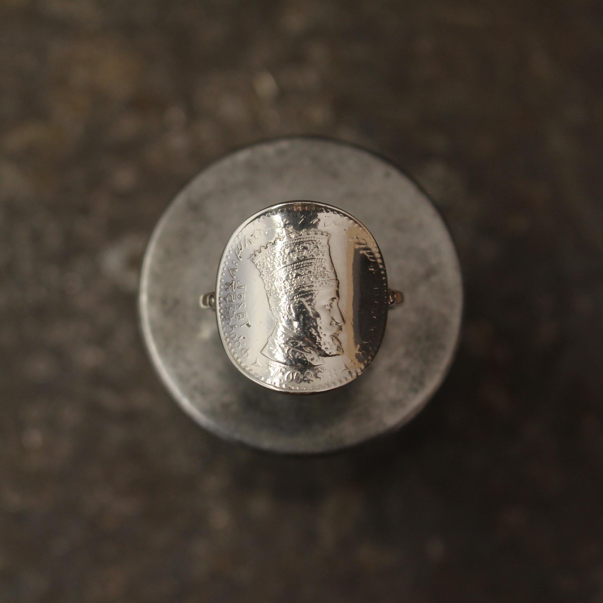 Bague Piece Éthiopienne - Un Trésor Historique à Votre Doigt