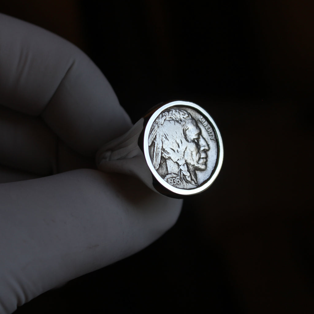 Chevalière Américaine en argent avec portrait d'indien - 5 cents Buffalo