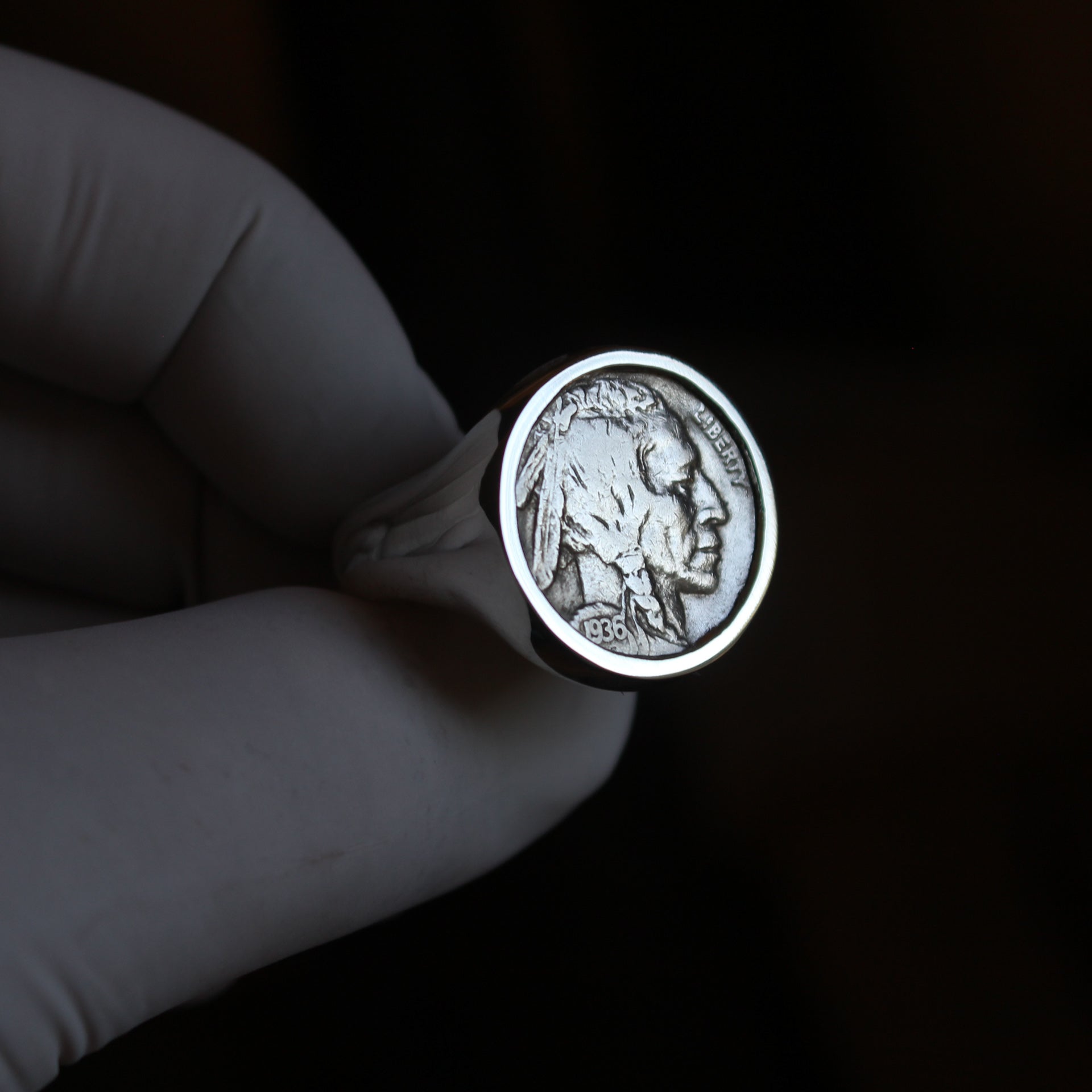 Chevalière Américaine en argent avec portrait d'indien - 5 cents Buffalo