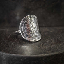 Charger l&#39;image dans la galerie, Bague pièce en argent &quot;Washington Quarter&quot; : Un morceau d&#39;histoire américaine à votre doigt
