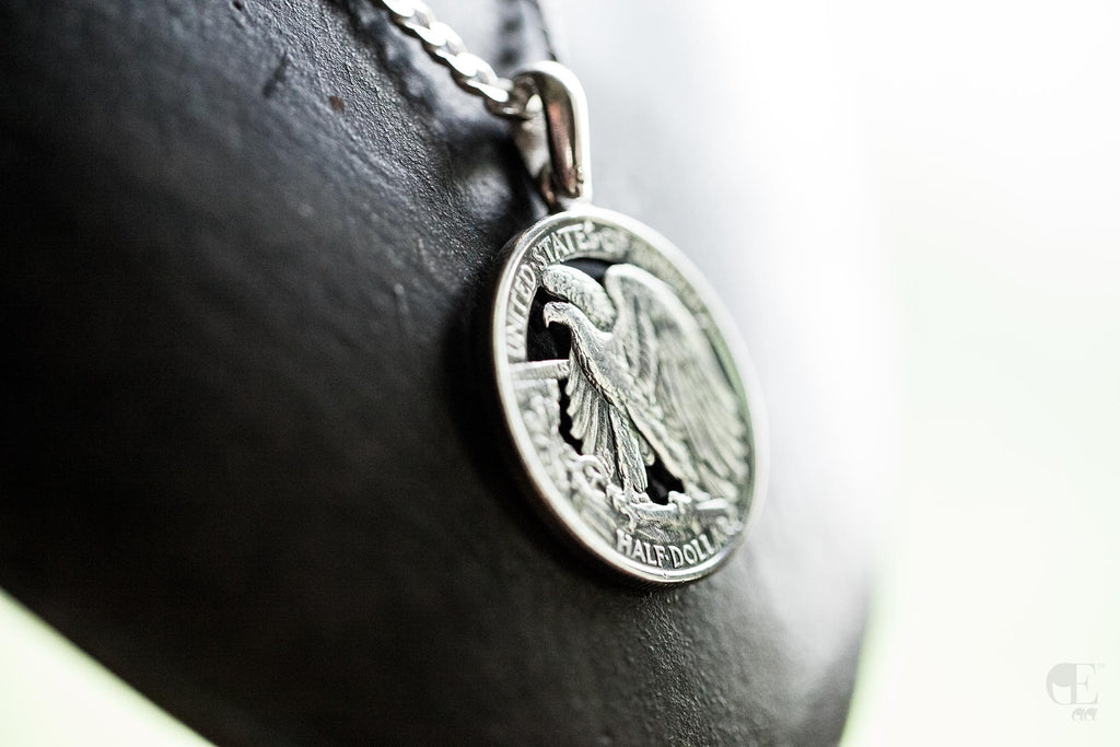Pendentif Pièce Américain : Incarnez l'Esprit de l'Amérique avec Style