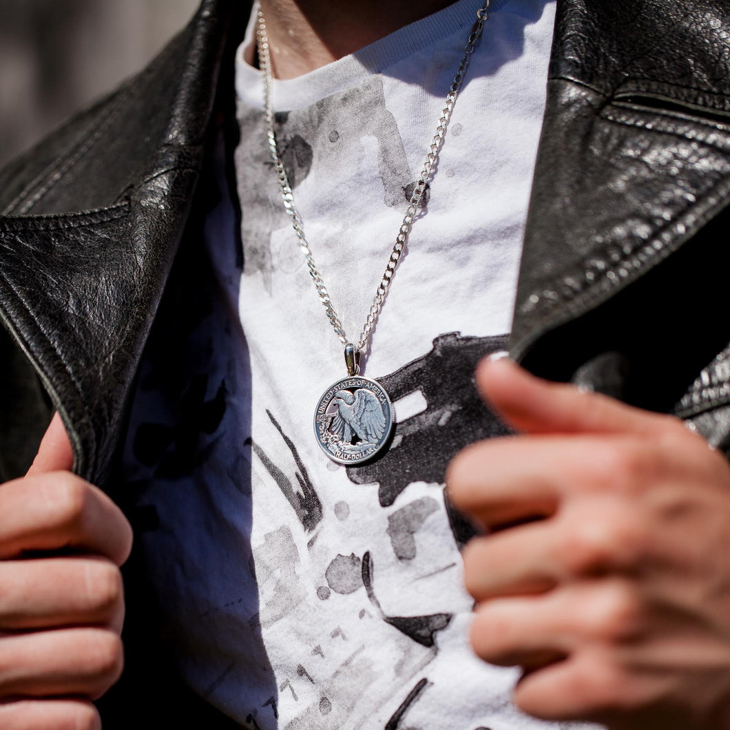Pendentif Pièce Américain : Incarnez l'Esprit de l'Amérique avec Style