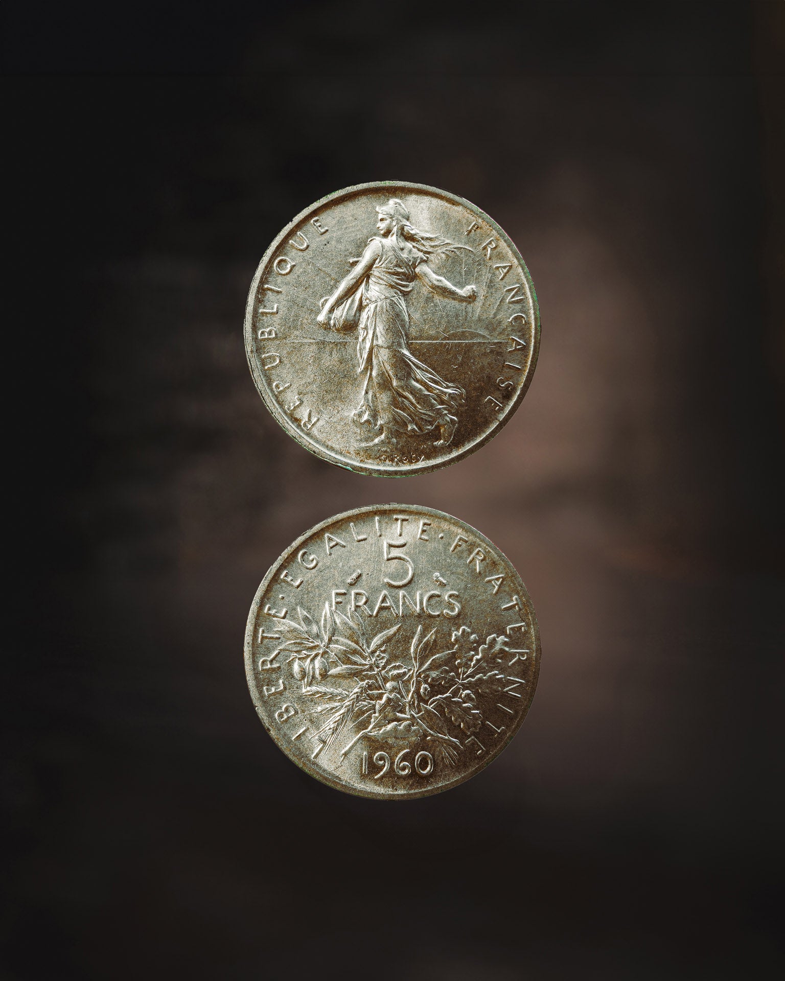 Bague massive  en argent avec une pièce de monnaie 5 Francs