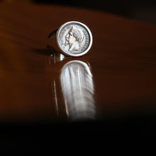 Charger l&#39;image dans la galerie, La Chevalière Napoléon III en Argent
