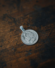Charger l'image dans la galerie, Pendentif en argent 925 et véritable pièce Napoléon III en argent
