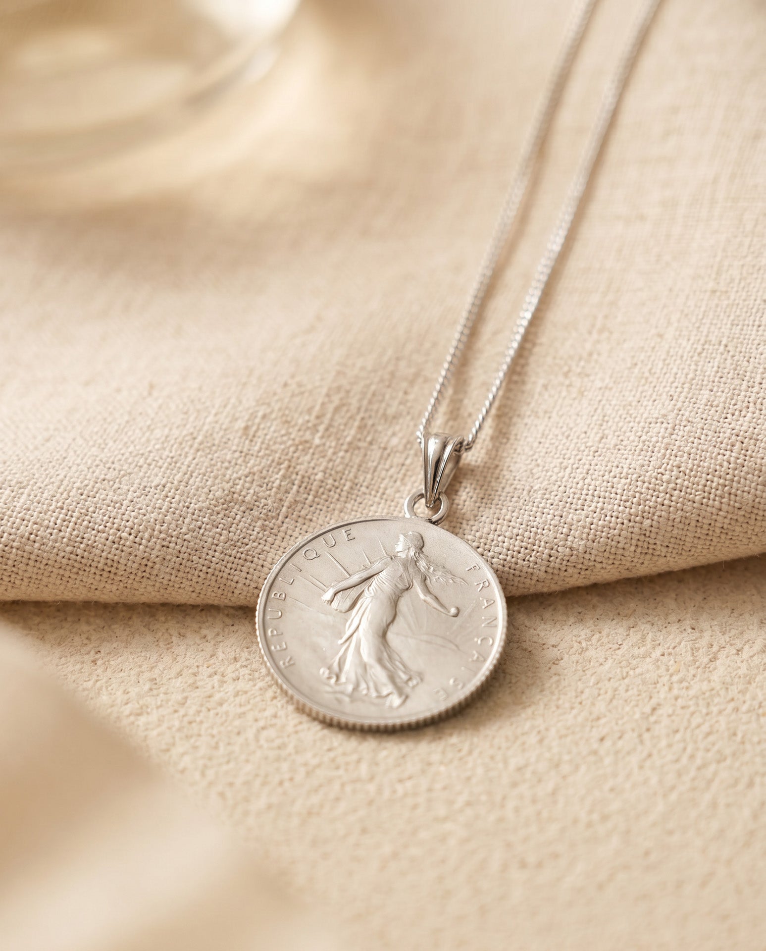 Pendentif 1 Franc Semeuse en argent – Monnaie centenaire