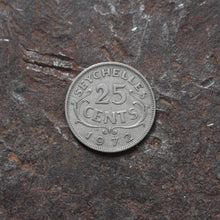 Charger l&#39;image dans la galerie, Bague piece de monnaie Elizabeth II - 25 cents Seychelles
