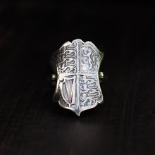 Charger l&#39;image dans la galerie, Bague cintrée en argent - Pièce de monnaie - Royaume-uni
