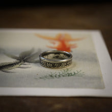 Charger l&#39;image dans la galerie, Bague anneau pièce de monnaie 50 Sen JAPON.
