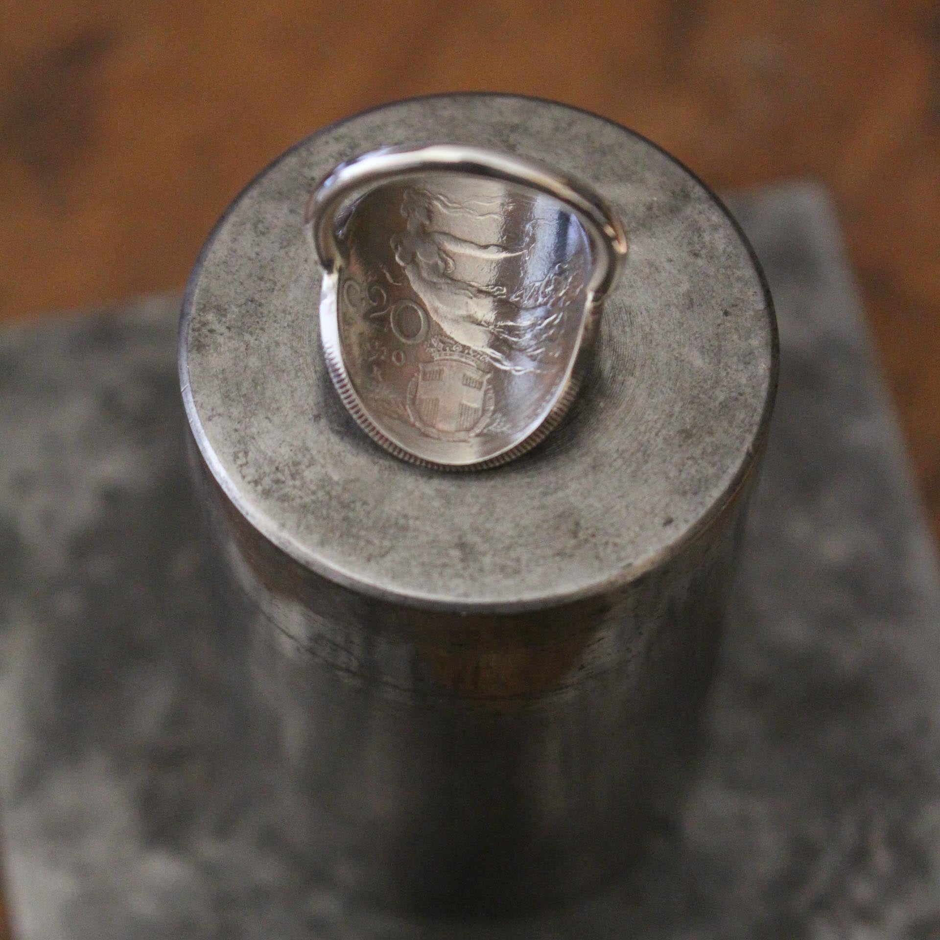 Bague cintrée - pièce de monnaie - 20 centesimi - Italie