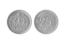 Charger l&#39;image dans la galerie, Bague en argent avec pièce de monnaie suédoise des années 1952-1961
