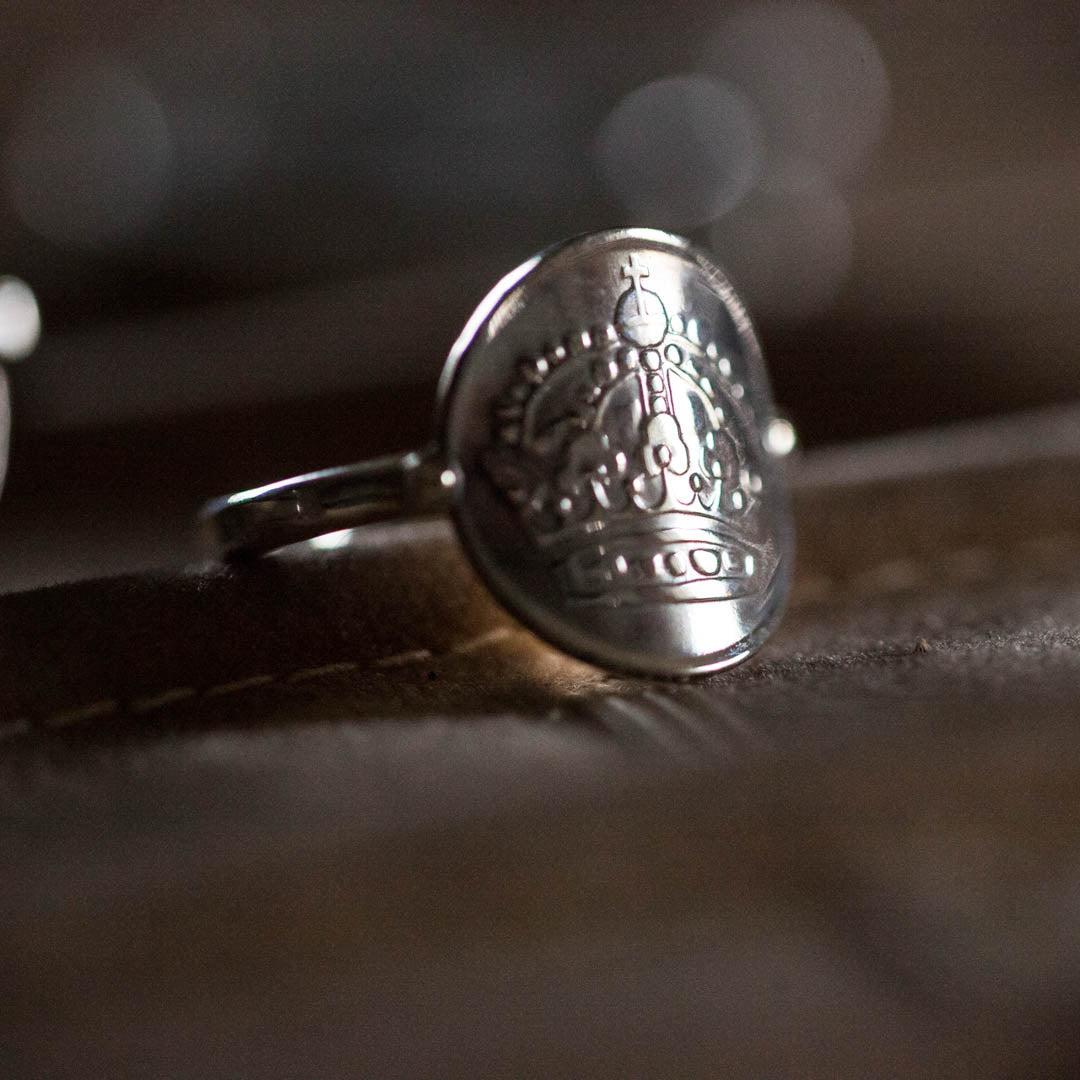 Bague en argent avec pièce de monnaie suédoise des années 1952-1961