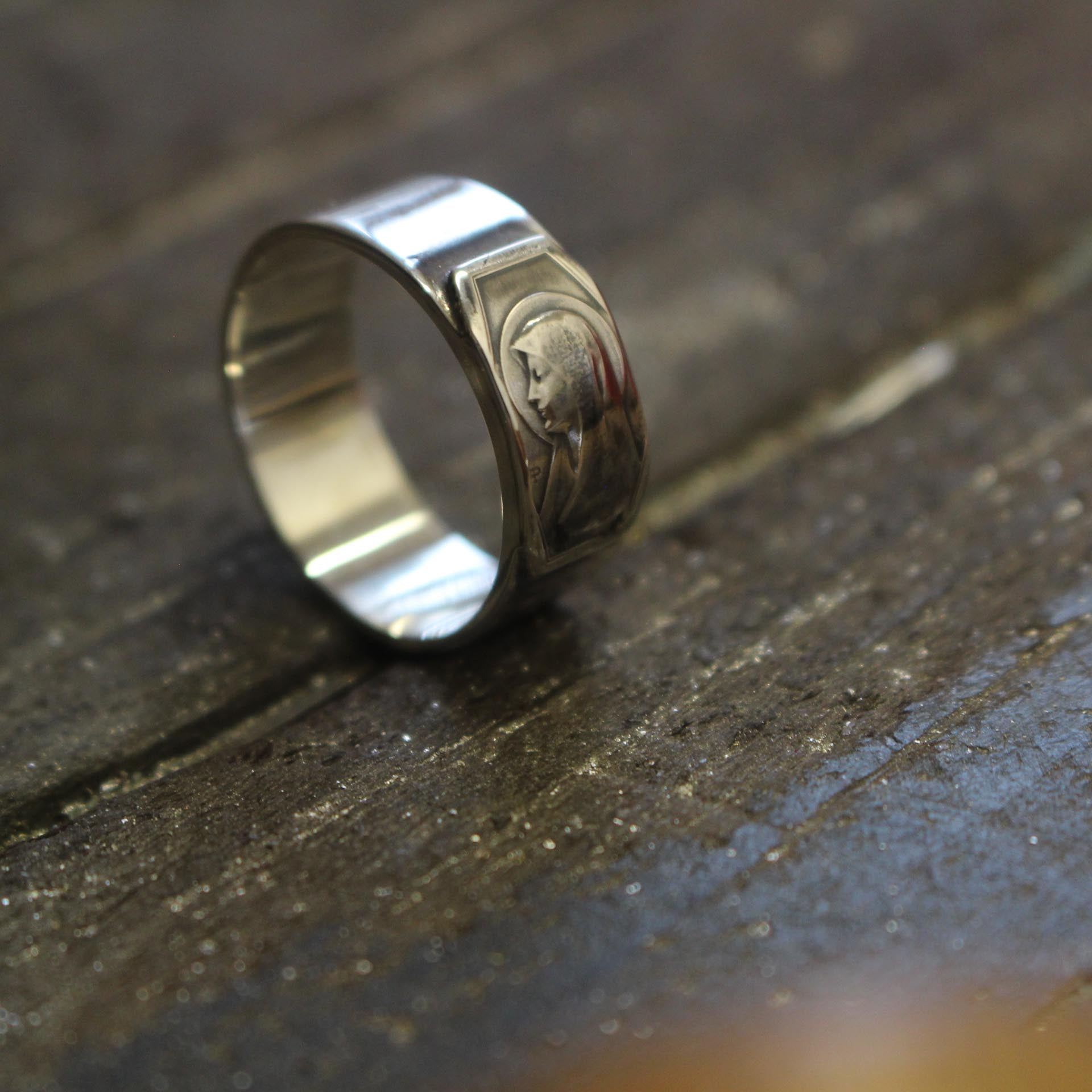 Bague vierge en argent