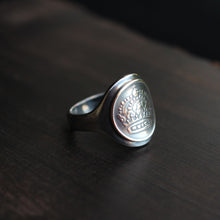 Charger l&#39;image dans la galerie, Chevalière unisexe en argent - Pièce de monnaie 25 ore SUEDE.
